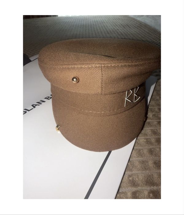 ruslan baginskiy baker boy pierced cap maro marime L