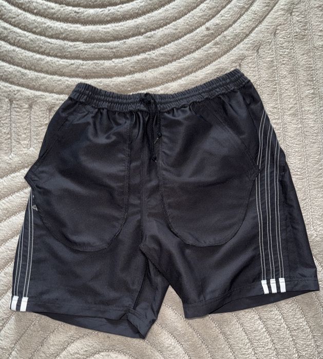 Pantaloni scurti Adidas (short)