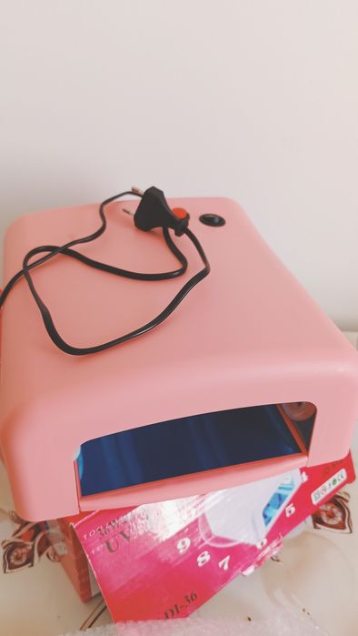 Продаётся лампа для гель-лака