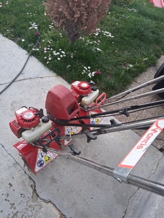 Vând 2 motocultoare pe benzină și 1 electric de la299..