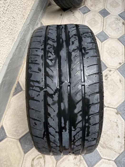 Шина Goodride 275/40/20