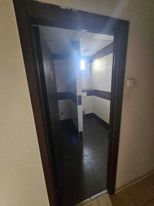 Spatiu Comercial de inchiriat Gradinari. 82mp