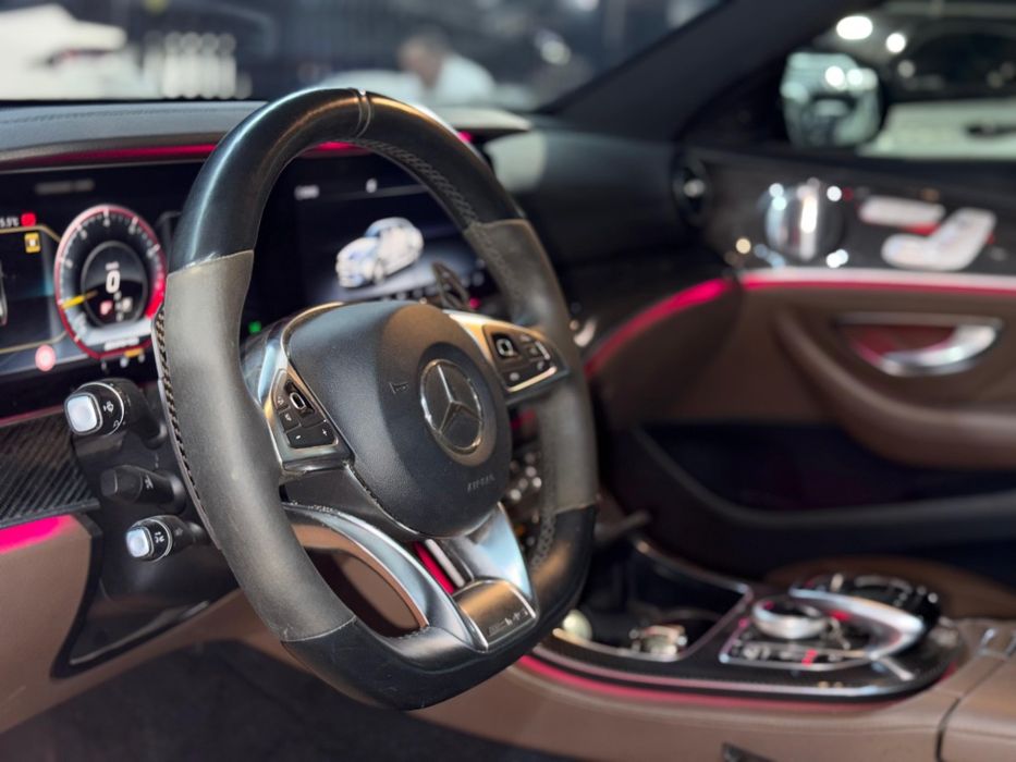 Mercedes Benz C200 E 6.3 AMG