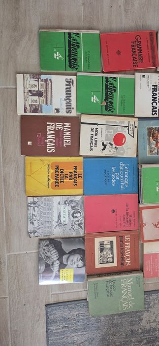 Стари книги на френски, английски, румънски и български език