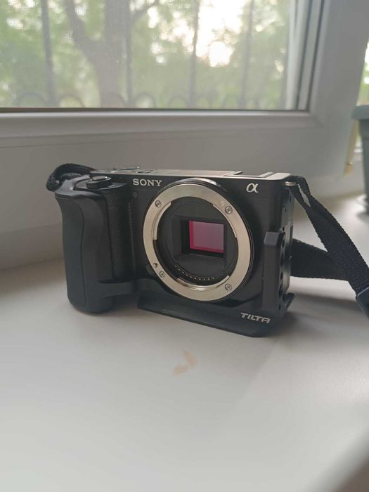 Sony ZV-E10 + + Jupio