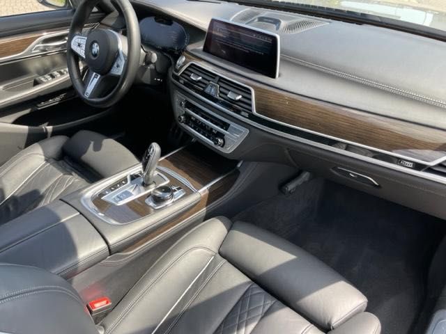 Bmw 745e 2019 400 cp m laser bowers trapa