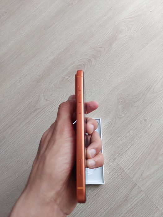 Ayfon 17 pro max xolati idyal bunqasi kam bo"ladi