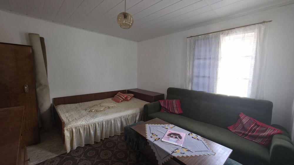 Продава се къща в село Вискяр, община Перник