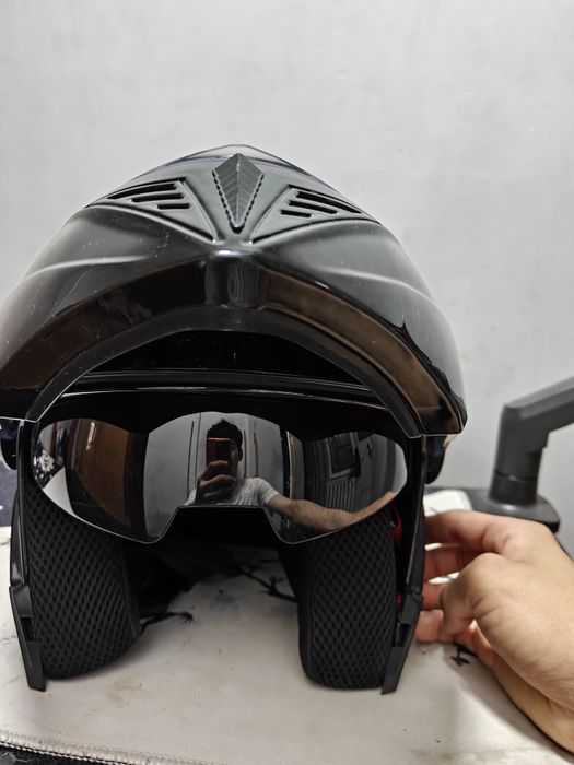 Продам Мотошлем GIKE