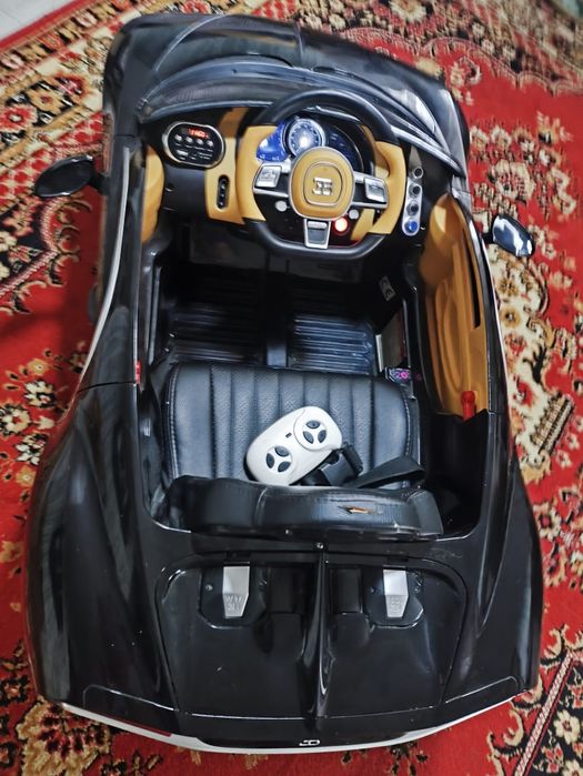 Bugatti Veyron детская электромашина