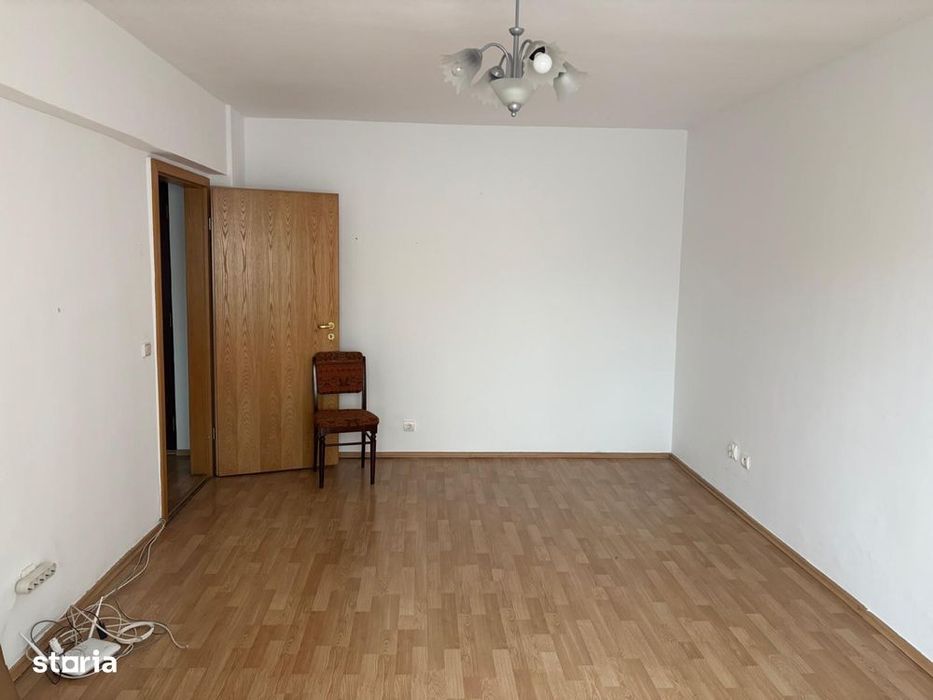 Apartament 2 camere zona GRIVITEI