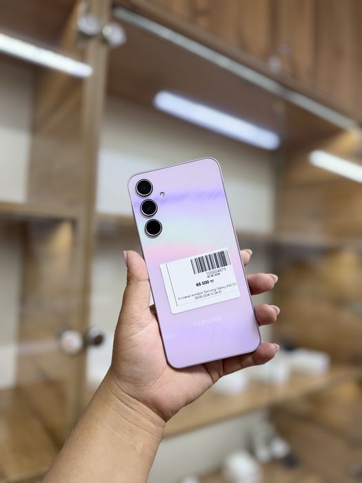 Samsung A35.