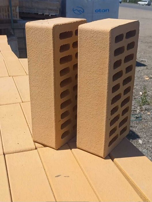 Кирпич Солома Акция