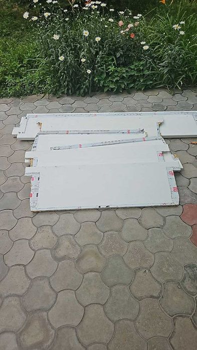 Подоконники пластиковые АКФА разных размеров б.у.