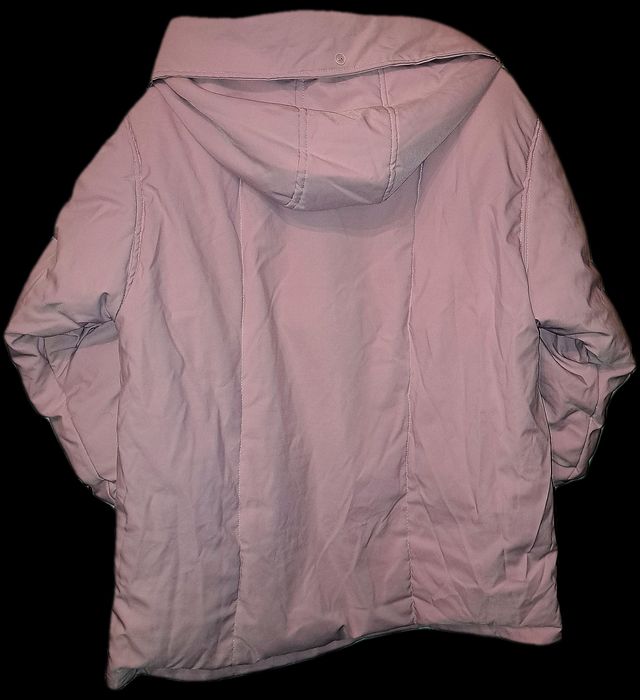 Kurtka turkiyaniki holati alo marta kiyilgan razmeri oversize