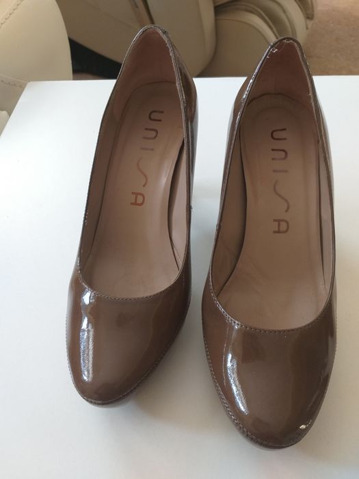 Pantofi piele lacuita