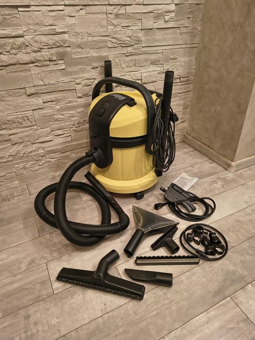 Aspirator Karcher se4001
