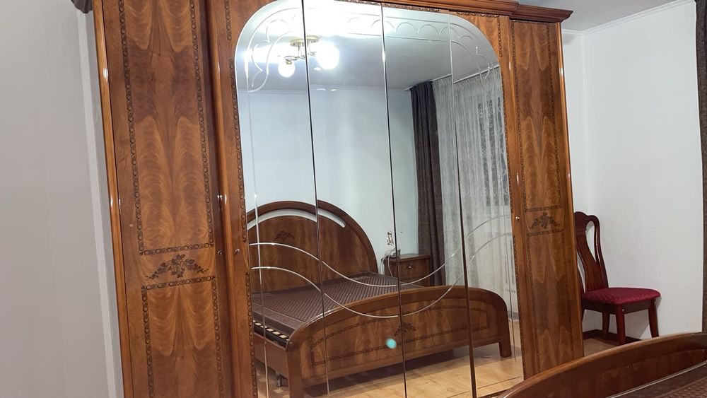 Спальный гарнитур бесплатно