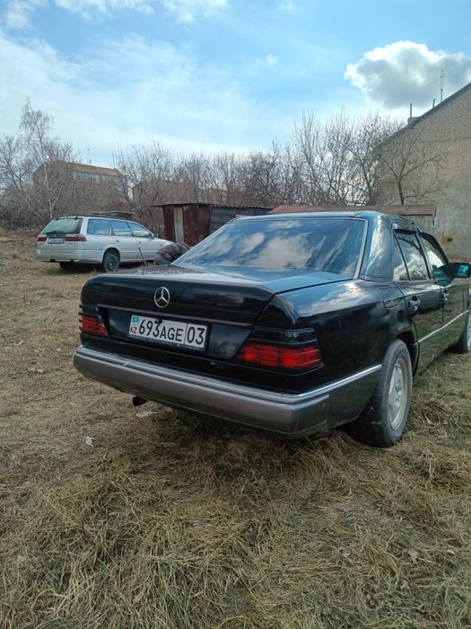 Продам 124 Mercedes Benz