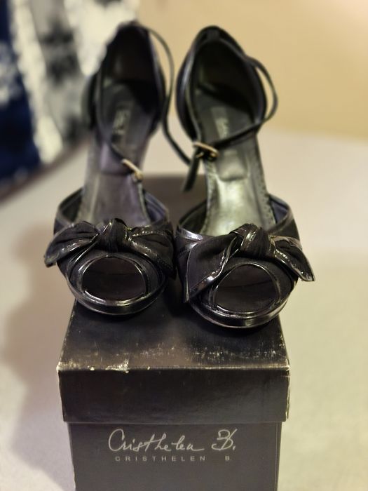 Sandale, masura 37, Cristhelen B. (Musette)