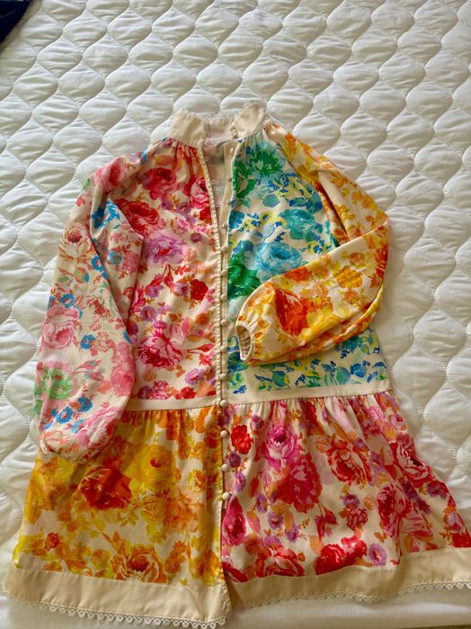 Женская одежда Платье