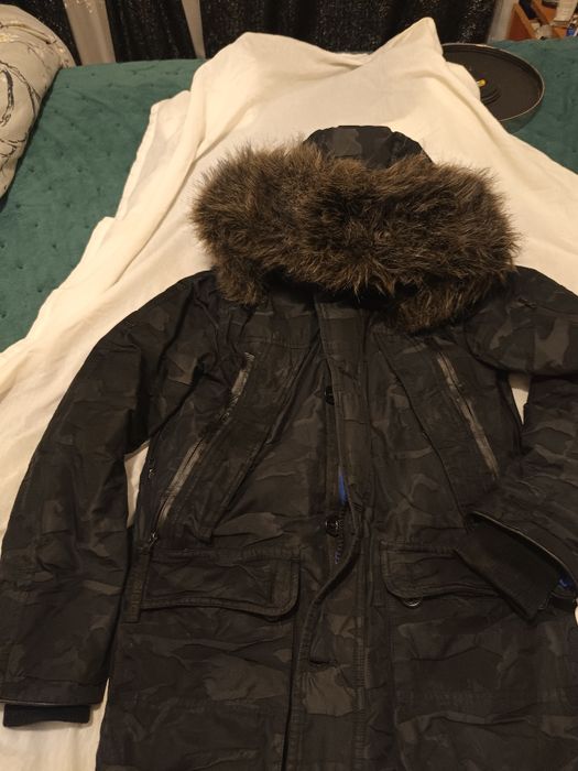 Geaca superdry idris  premiumfoarte groasa impermeabila cu puf M