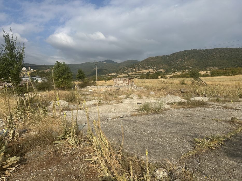 Продава се Парцел в Симитли - 1996 кв.м за 39 €/кв.м - Снимка #1