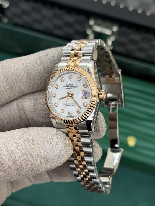 Rolex Datejust 31 Everose Rolesor – White Diamond Dial Jubilee