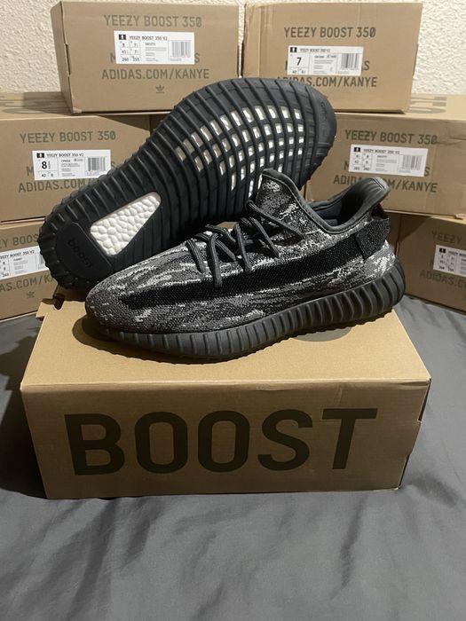 Yeezy 350 v2 Mx Rock, Negru/Gri, Noi in cutie, Nepurtati, 41-42