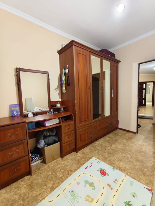 Спальный гарнитур