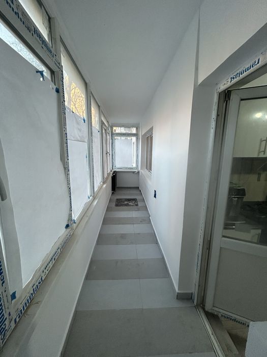 Vand apartament 3 camere