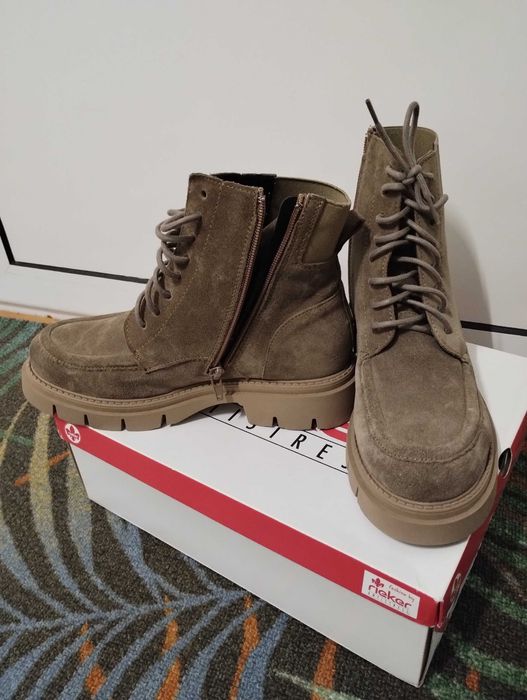 Ghete piele naturala mărimea 36 Noi