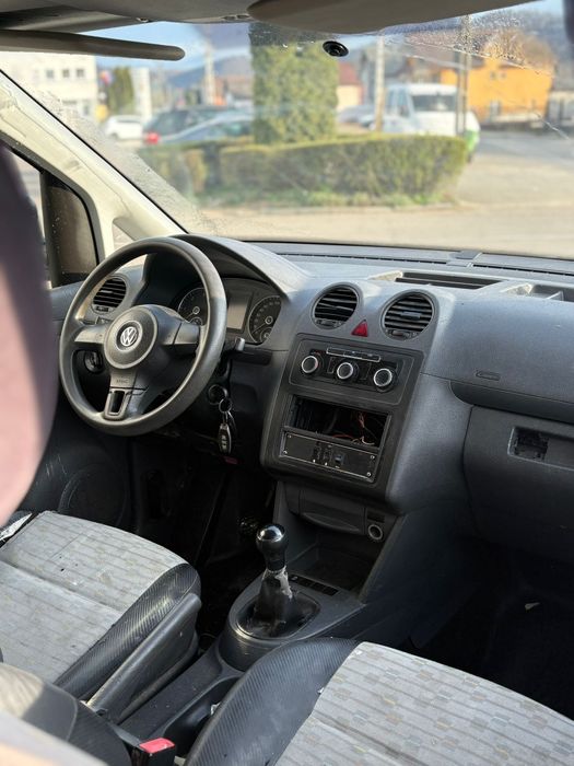 Volkswagen Caddy 1.6 TDi 105 cp - 2013 Euro 5