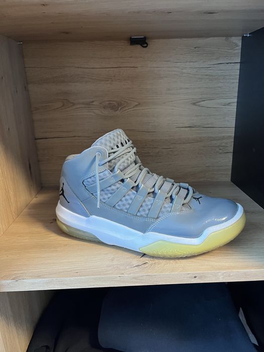 jordan max aura