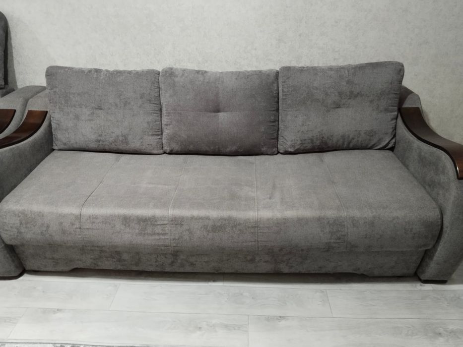 Продаётся мягкий уголок