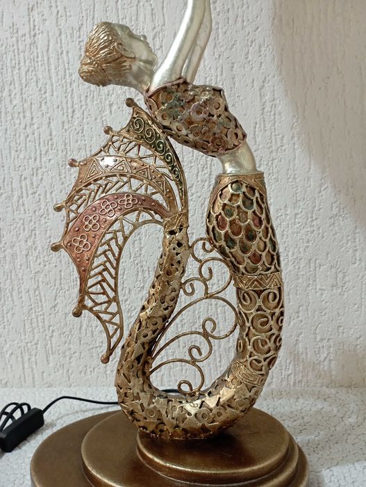 Две уникални много големи масивни и много красиви лампи - лампа