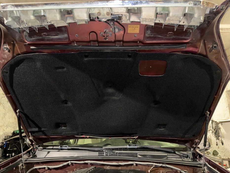 Утеплитель капота