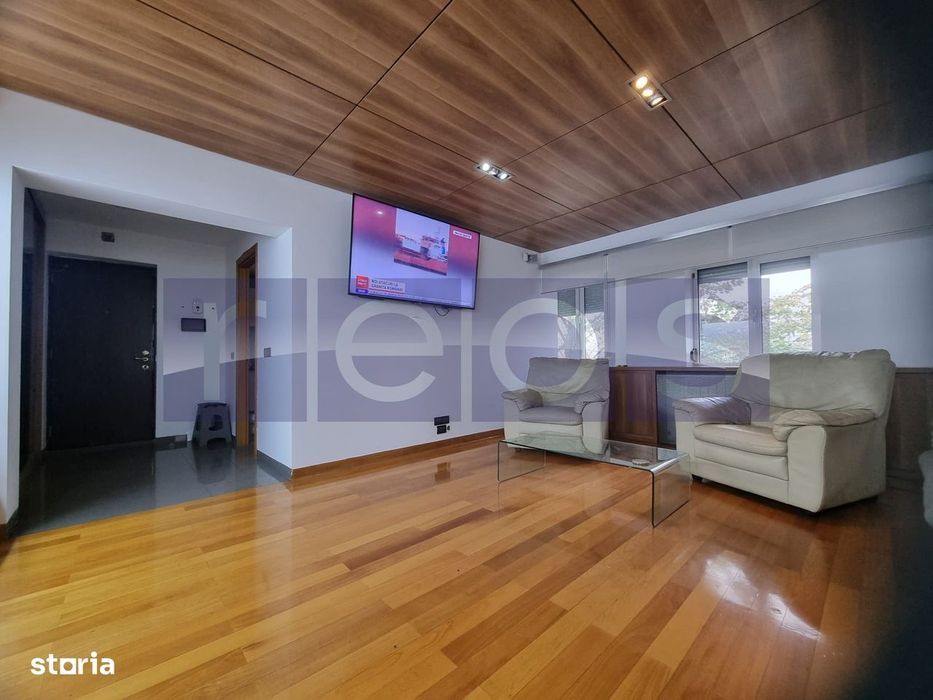 Vanzare 3 Camere -  Semidecomandat - Mall Vitan