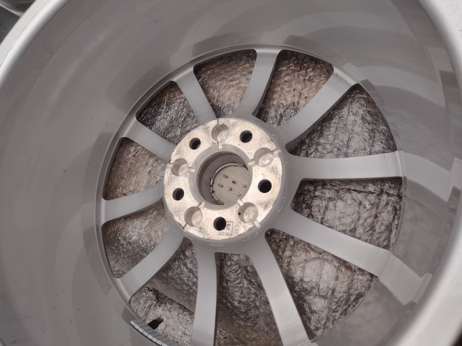 Нови 17-5х112  7.5j ET36 AUDI A6 C8
