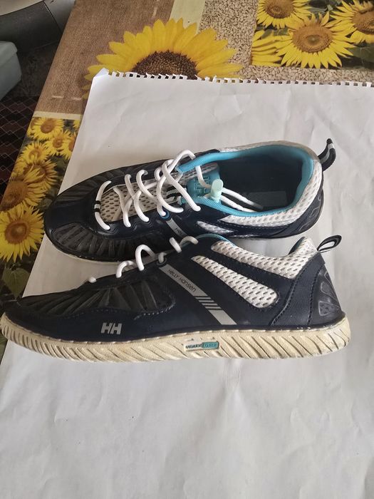 Pantofi 37 sport băieti "Helly Hansen