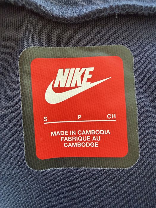Nike Tech pantaloni barbati