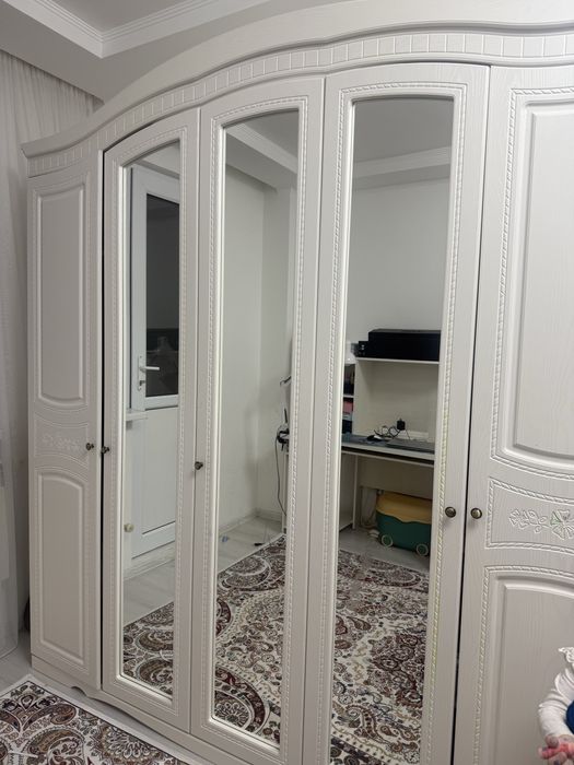 Кровать двухспалка вместе с матрасом