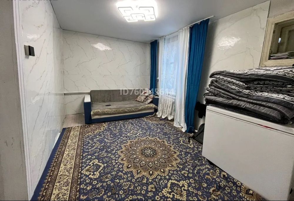 продам дом на земле 4 комната