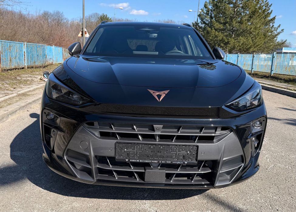 Cupra Terramar Aproape full option, cititi cu atentie lista de dotari din descriere.