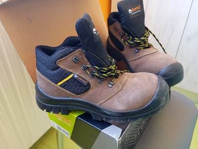 Работни   обувки