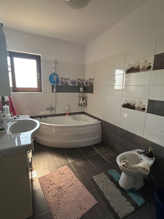 Vânzare casă duplex