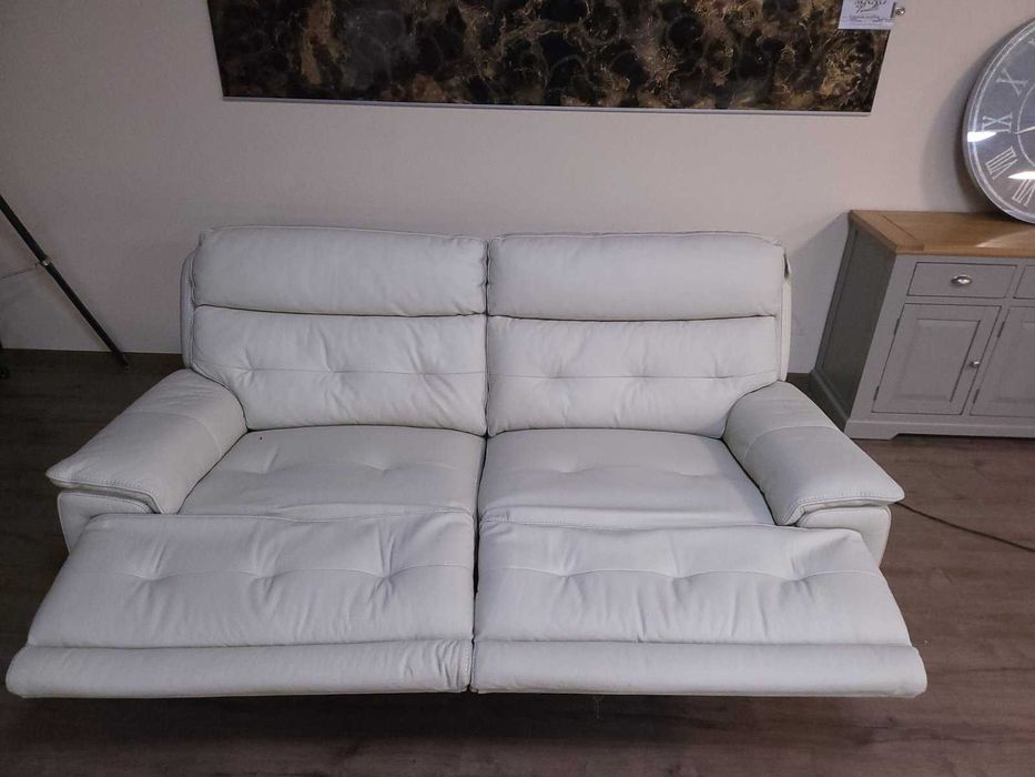 Дизайнерски светло кремав кожен диван тройка с ел релакс механизъм