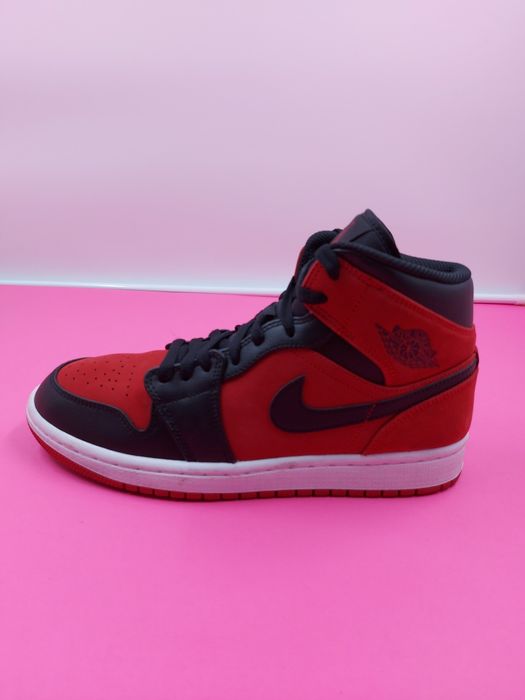 Jordan 1Mid Gym Red Black номер 41 Оригинални мъжки кецове