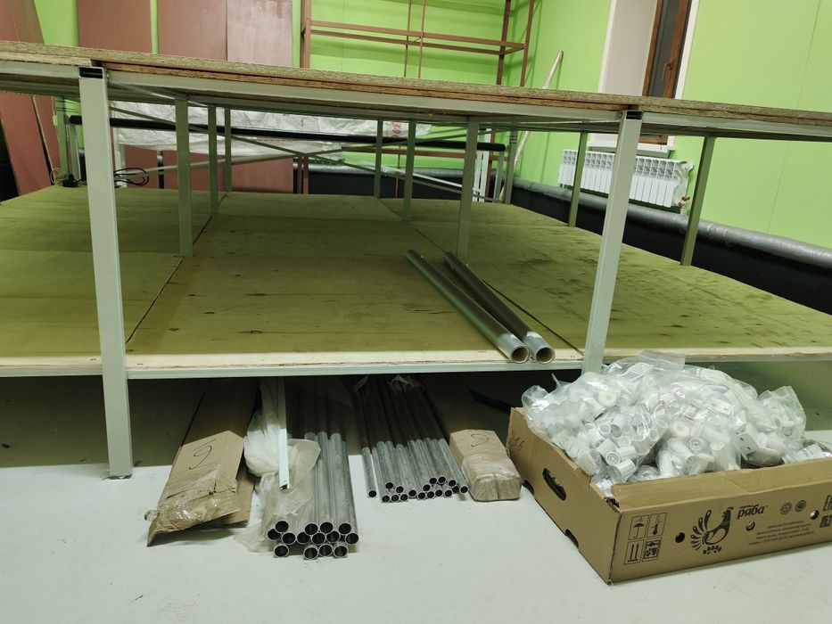 Продам стол для резки ролл шторы