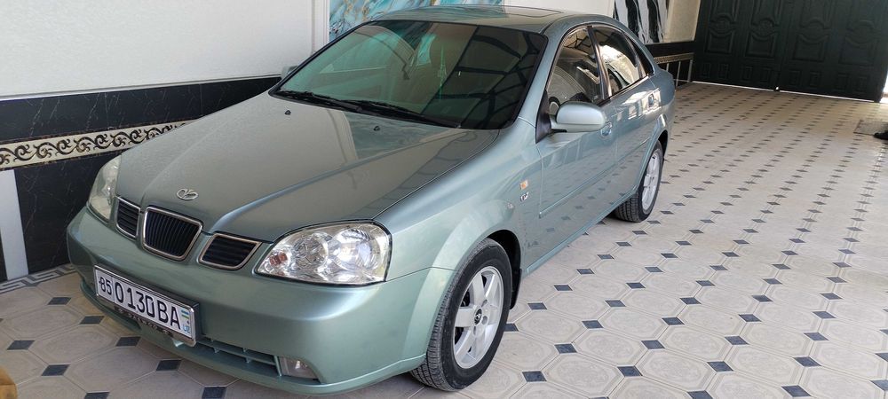 Корейская LACETTI. Состояние отличное! 2,0